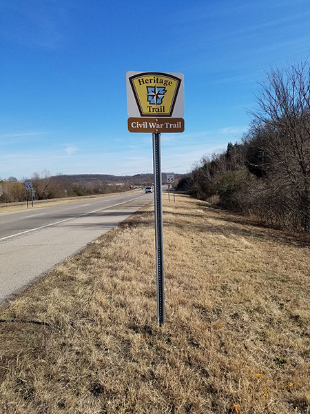 Civil War Heritage Trail sign next to highway