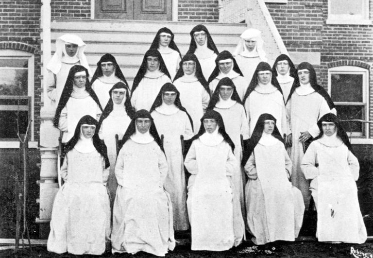 Sisters at Holy Angels Convent - Encyclopedia of Arkansas