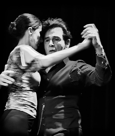 White man and woman dancing the tango