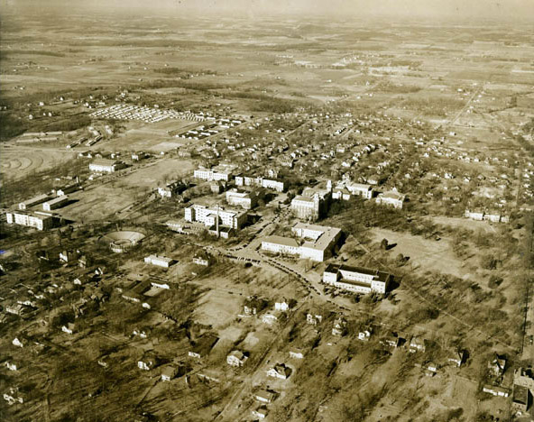 Aerial view college campus with surrounding buildings