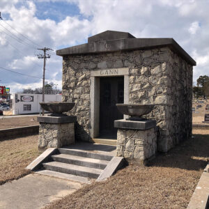 Small stone mausoleum "Gann"