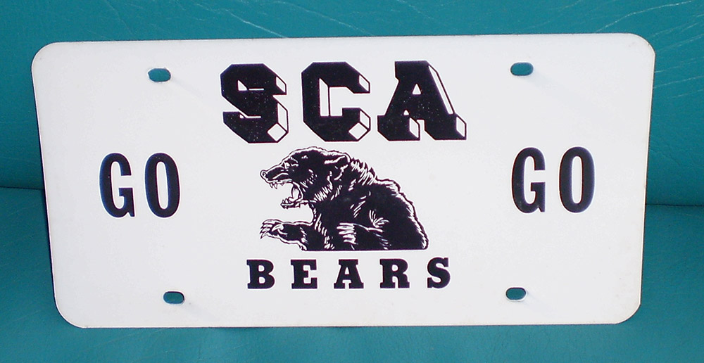 License plate saying "Go SCA Bears" with picture of a bear